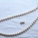 アコヤ真珠ネックレスに合わせるピアス（イヤリング）・リングの珠サイズはこう選ぶ！